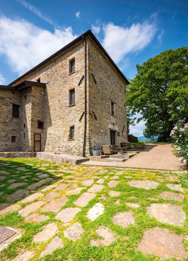 Agriturismo Il Salice Tizzano Val Parma Bagian luar foto