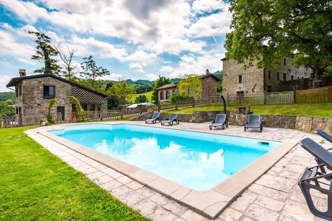 Agriturismo Il Salice Tizzano Val Parma Bagian luar foto