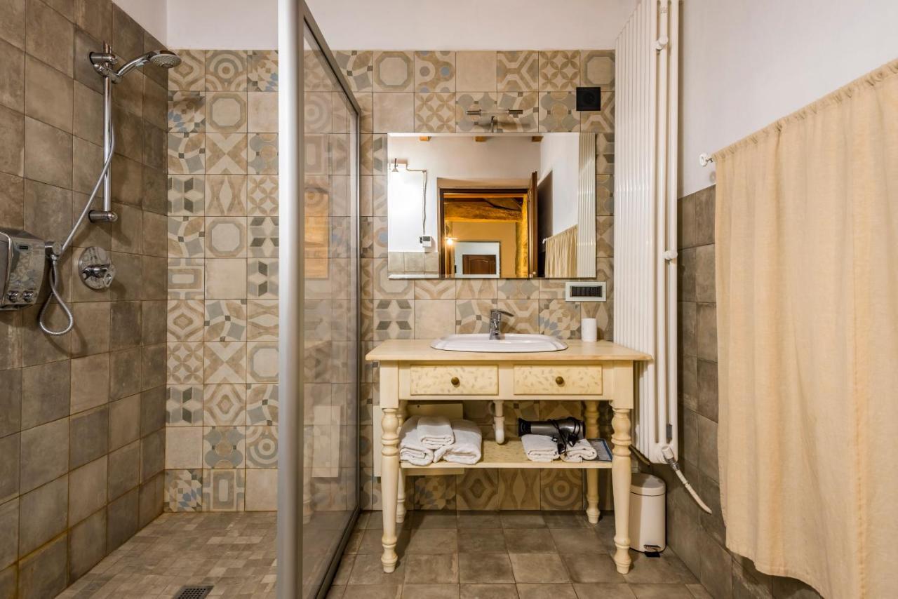 Agriturismo Il Salice Tizzano Val Parma Bagian luar foto
