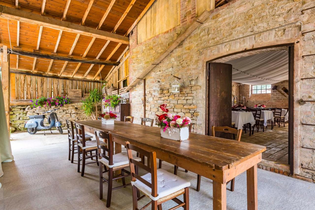 Agriturismo Il Salice Tizzano Val Parma Bagian luar foto